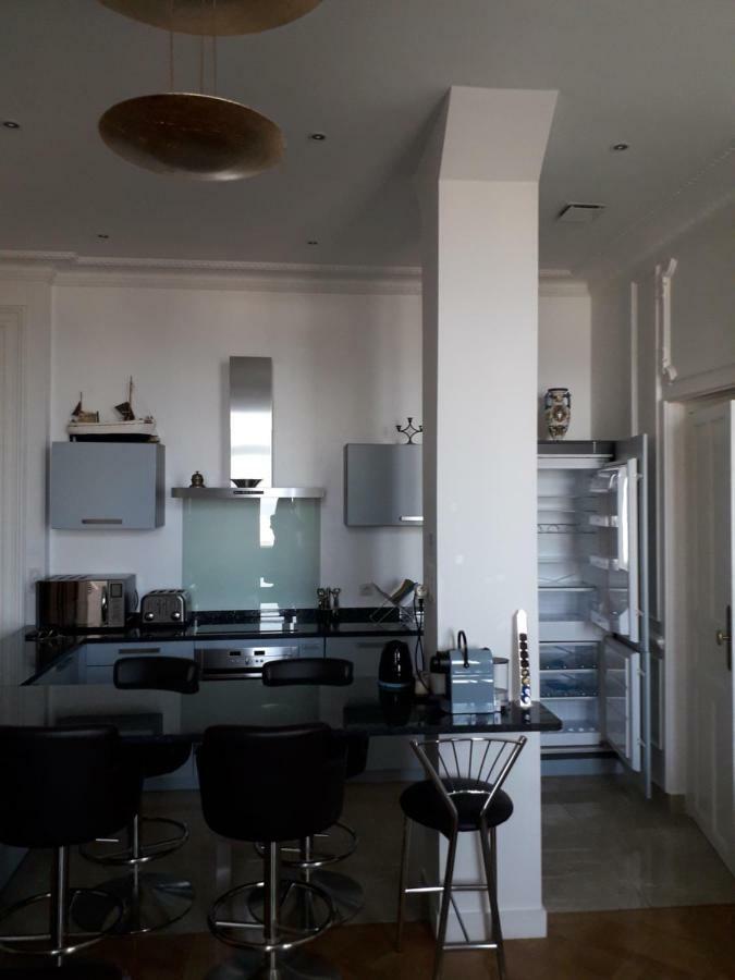 Residence Helianthe Биарриц Экстерьер фото